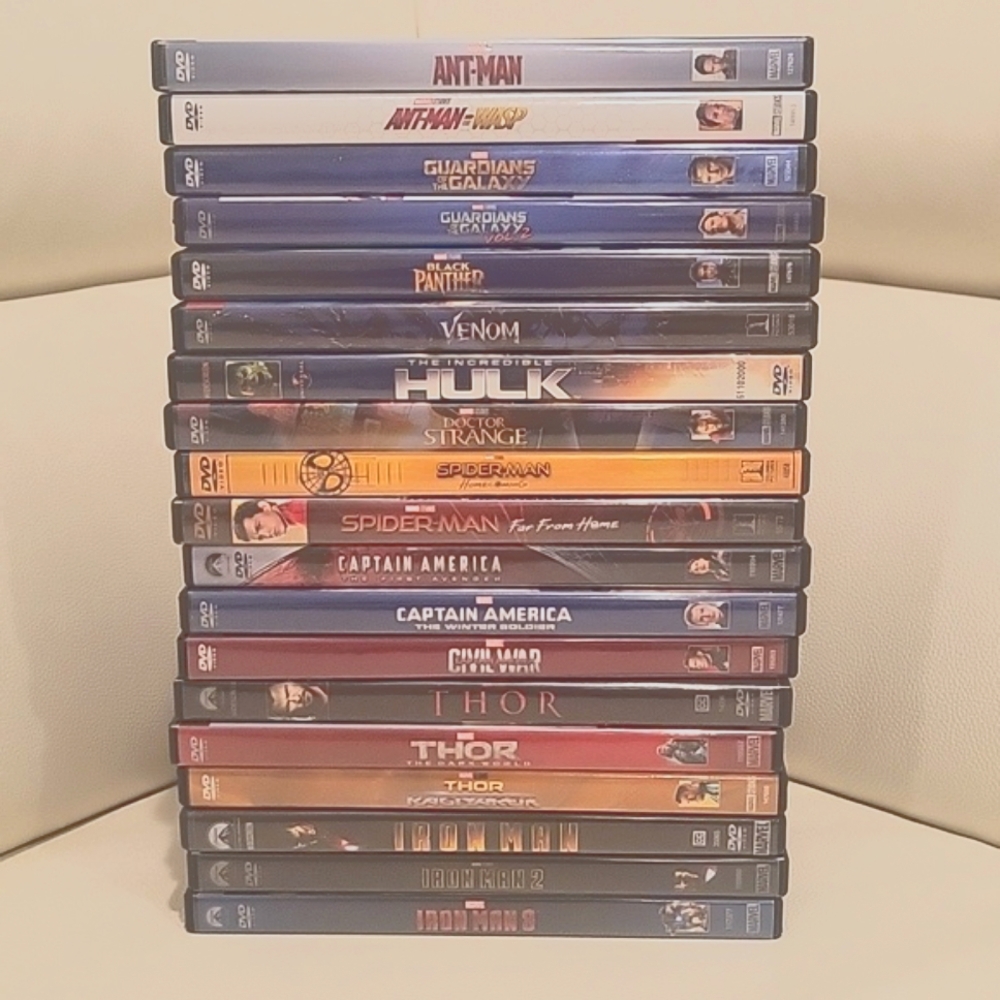 19 MCU marvel movies lot
